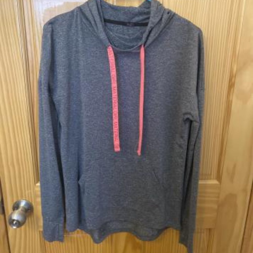 Grey Sweatshirt